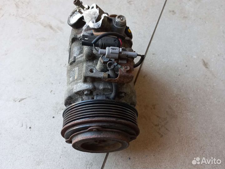 Компрессор кондиционера bmw 320d F30 с 2011-2015