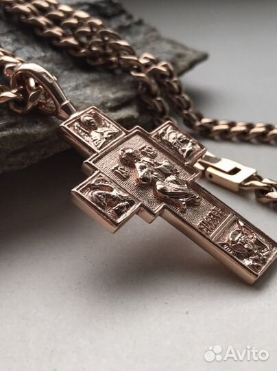 Цепь и крест