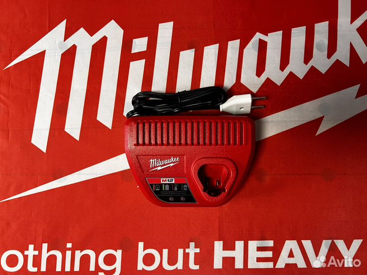 Зарядка Milwaukee M12,адаптирована на 220v