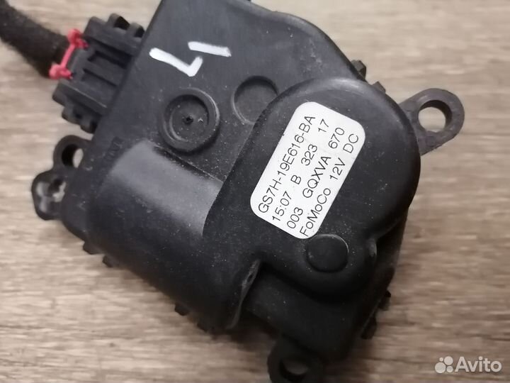 Мотор заслонки печки Ford Mondeo 5 (4)