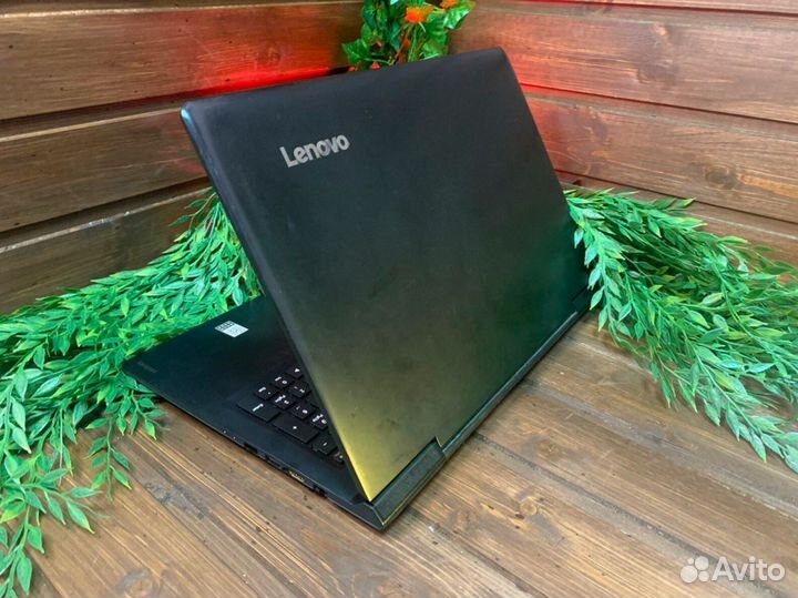 Ноутбук Lenovo I5 / 8GB / SSD / 2 видеокарты