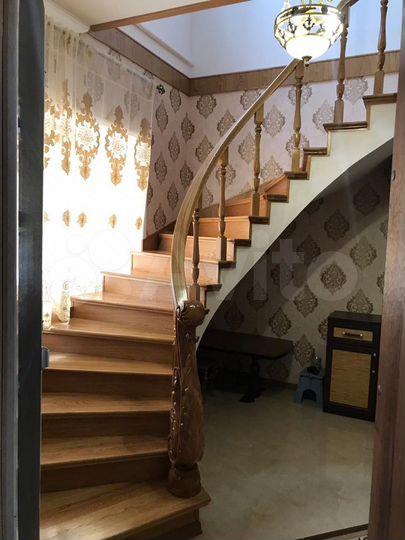 Дом 500 м² на участке 7,5 сот.