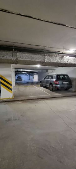 Машиноместо, 17 м²