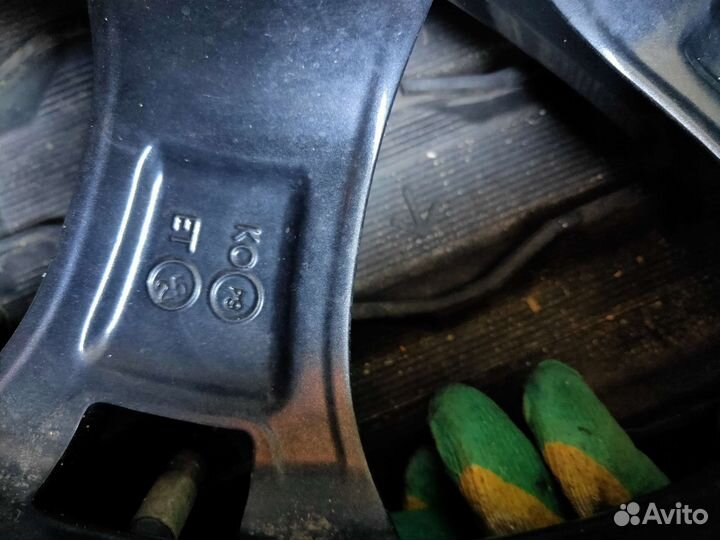 Отличный комплект колес Прадо, Хайлюкс, Паджеро