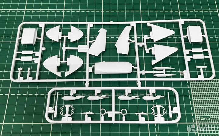 Сборная модель самолета 1 48