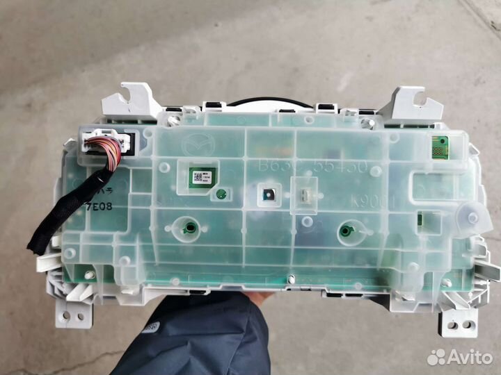 Приборная панель(спидометр) Mazda Axela BM/BN