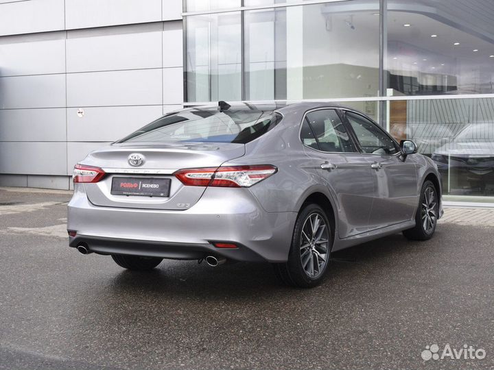 Toyota Camry 2.5 AT, 2022