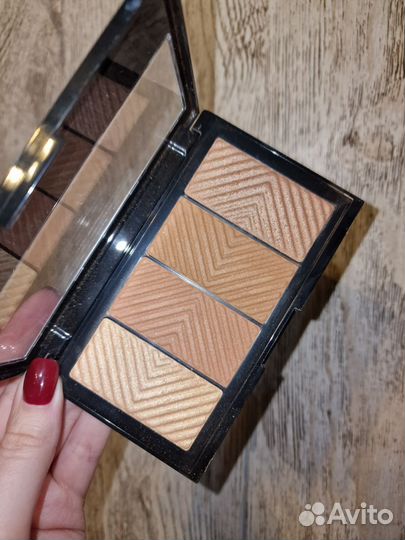 Maybelline Бронзовая палетка для контурирования