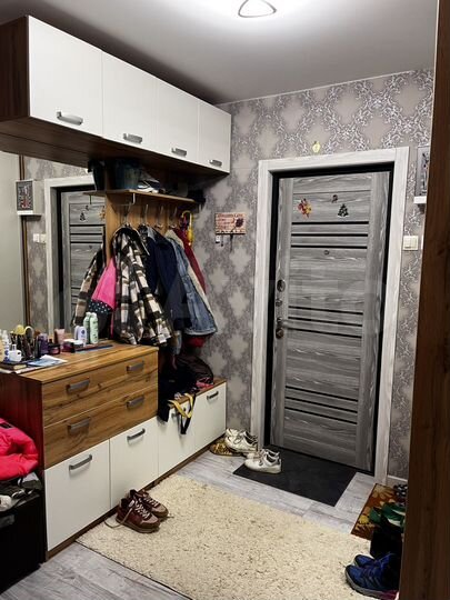 3-к. квартира, 70,2 м², 1/10 эт.