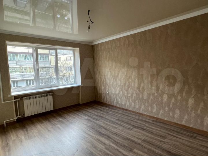 3-к. квартира, 50 м², 5/5 эт.