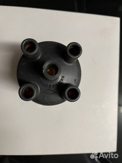 Новая крышка трамблера ваз-2107