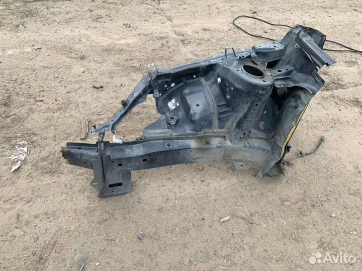 Лонжерон передний правый Toyota Corolla 150 1ZR