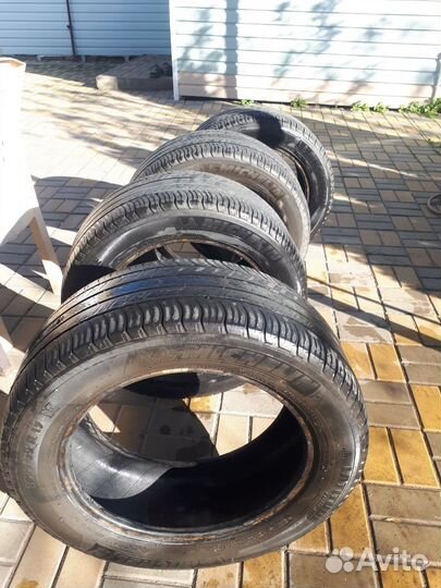 Michelin Latitude Tour HP 235/55 R17