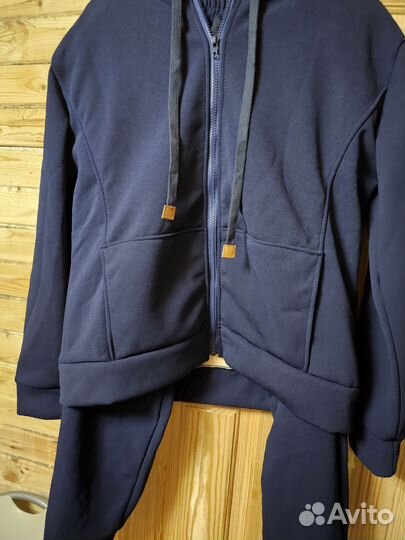 Спортивный костюм женский теплый новый