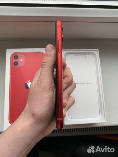 iPhone 11, 64 ГБ