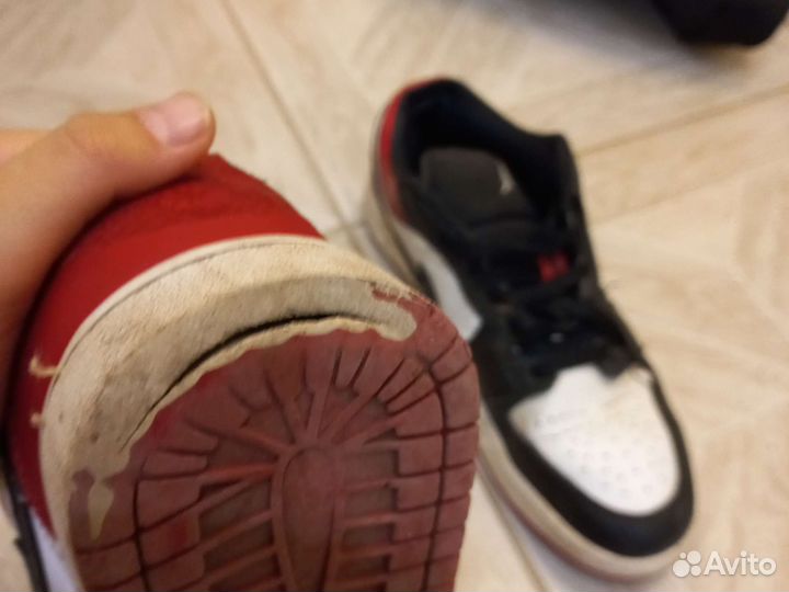 Nike jordan 1 low
