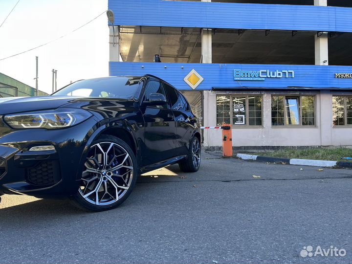 Комлект летних колес R22 для BMW X5 G05 X6 G06