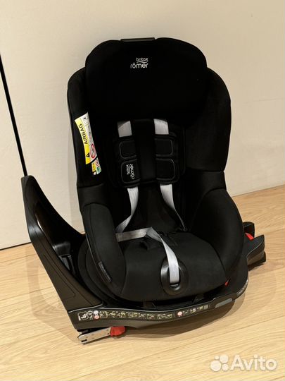 Автомобильное кресло britax romer dualfix m i-size