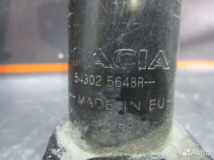 Амортизатор передний левый - Renault Duster