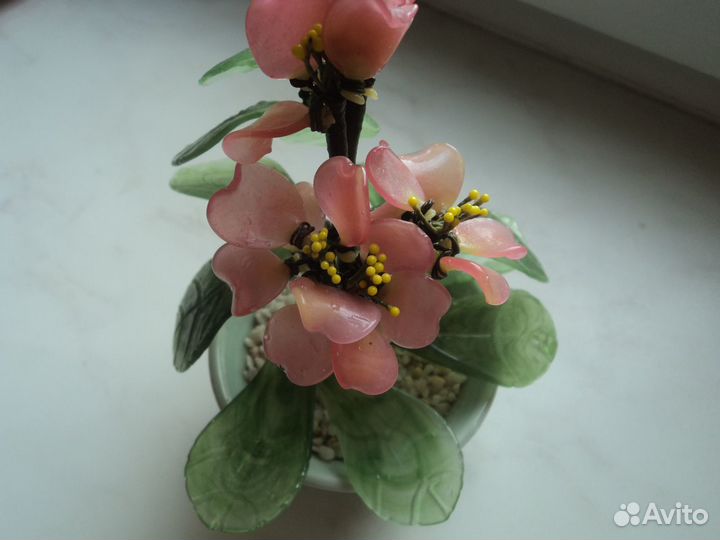 Дерево денежное из натурального янтаря и камня