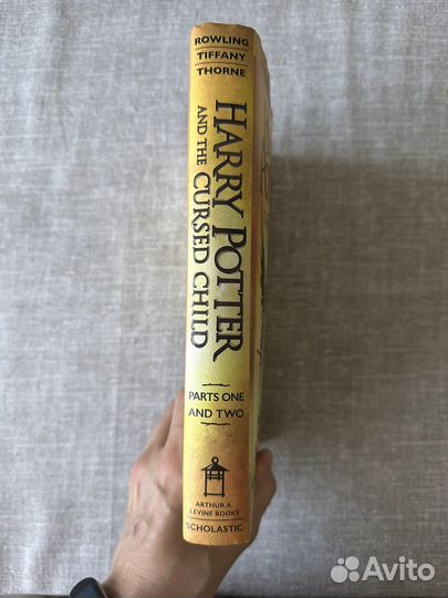 Книга Гарри Поттер на английском