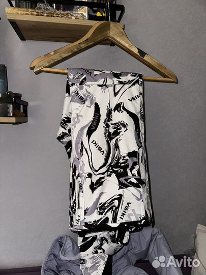 Горнолыжные штаны и куртка для девочки/девушки