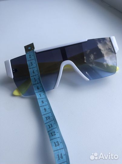 Солнцезащитные очки унисекс