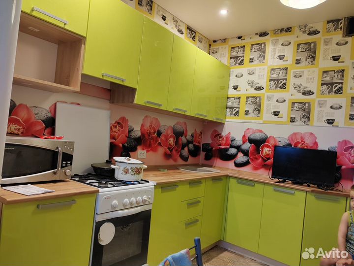 Кухонные гарнитуры современные