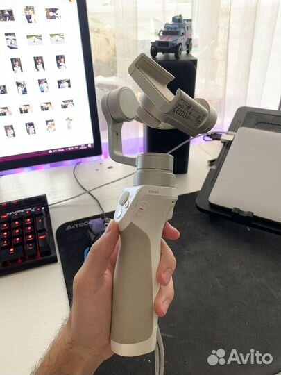 Стабилизатор для телефона dji osmo mobile