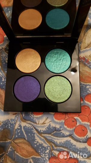 Палитра теней Pat mcgrath Blitz astral quad