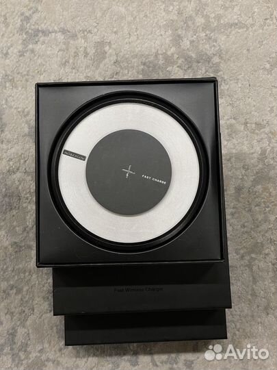 Беспроводная зарядка Nillkin Magic Disk 4