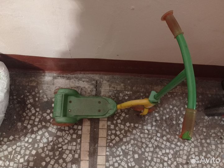 Самокат детский трехколесный