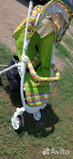 Прогулочная коляска