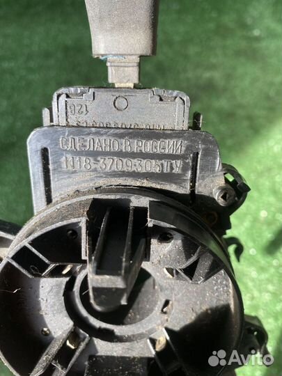 Подрулевой переключатель Лада калина