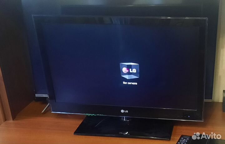 Телевизор бу LG 37