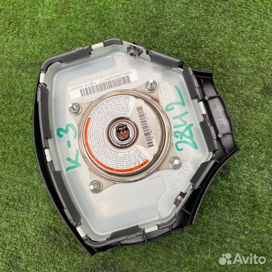 Airbag на руль, подушка безопасности руля Suzuki