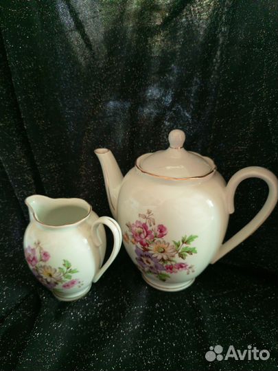Чайник и молочник фарфор ГДР Винтаж