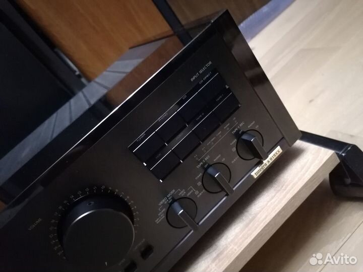 Усилитель Onkyo integra A-819XX (в идеале)