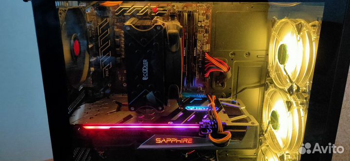 Игровой компьютер Ryzen 5600/RX5700XT/16gb/SSD+жд