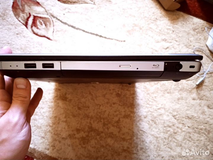 Мощный ноутбук (2 вид.кар., 4гб, i5, 17дюй)