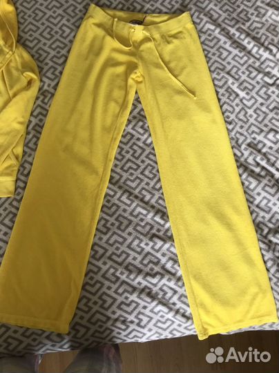 Спортивный костюм бренд