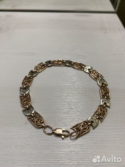 Золотой браслет