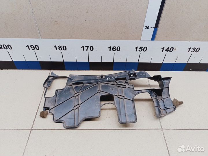 Накладка (кузов внутри) Avensis II 2003-2008