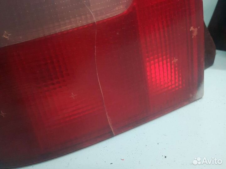 Задний левый фонарь rover 400