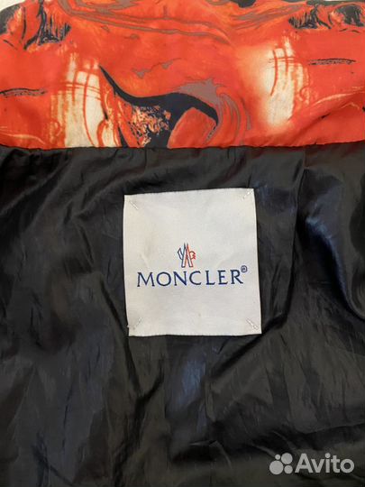 Куртка moncler женская весна 44-46 р