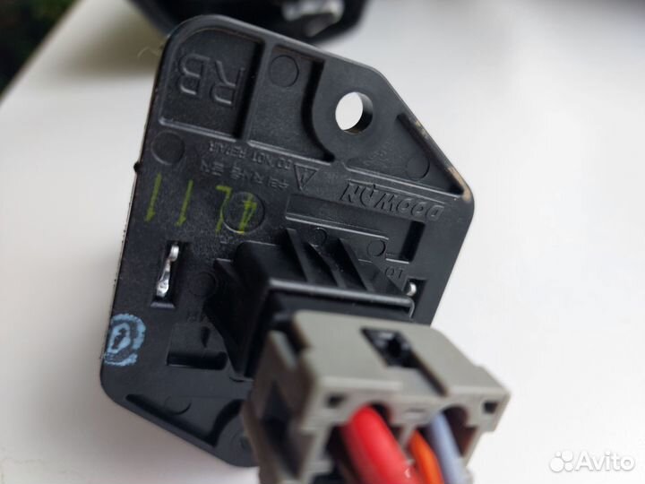 KIA RIO 3 Резистор отопителя 971281R000