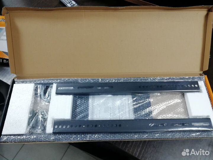 Кронштейны для ЖК тв. Разных размеров