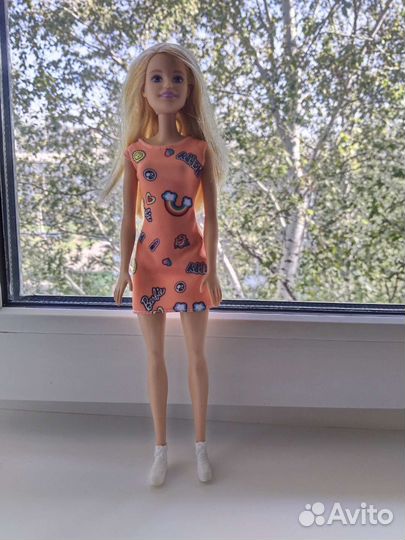 Кукла барби