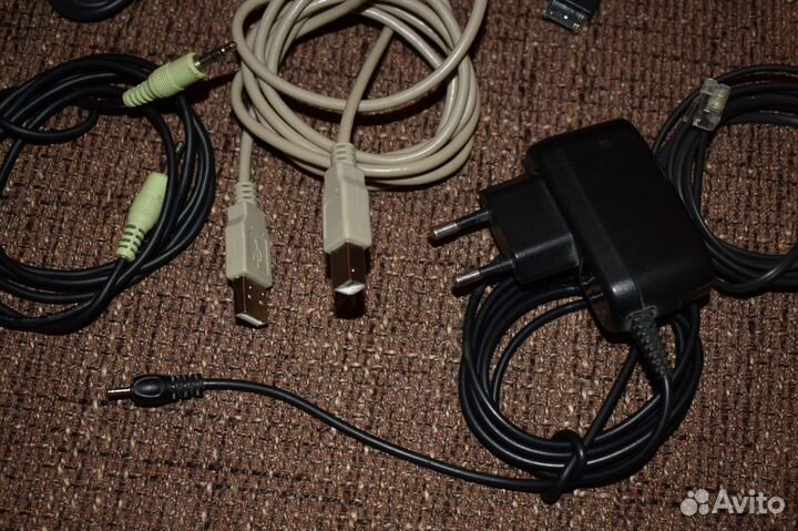 Зарядные устройства и провода