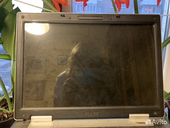 Ноутбук asus на запчасти